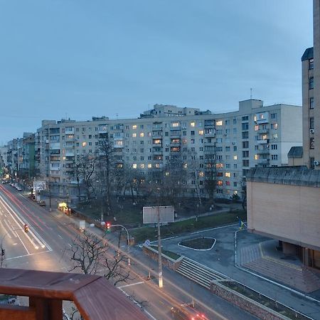 Pokrovsky Kyiv Exterior photo