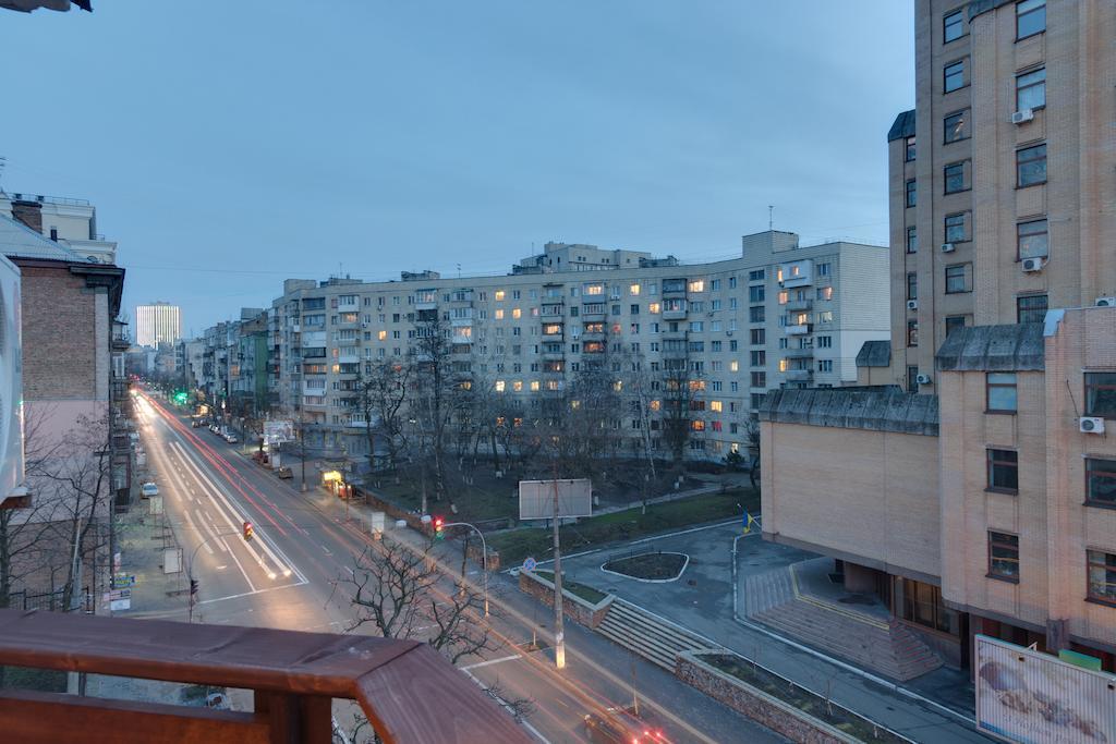 Pokrovsky Kyiv Exterior photo
